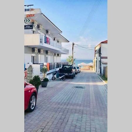 Polychrono New 2 Bedroom Apt. Just By The Sea! מראה חיצוני תמונה