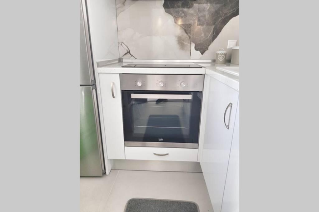 Polychrono New 2 Bedroom Apt. Just By The Sea! מראה חיצוני תמונה