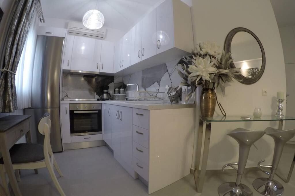 Polychrono New 2 Bedroom Apt. Just By The Sea! מראה חיצוני תמונה