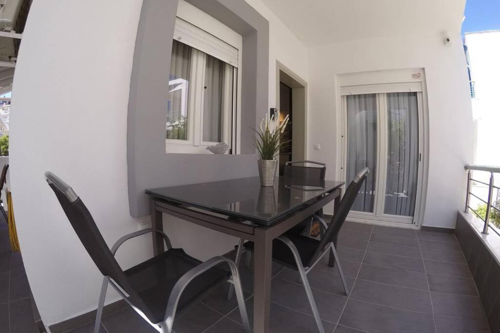 Polychrono New 2 Bedroom Apt. Just By The Sea! מראה חיצוני תמונה