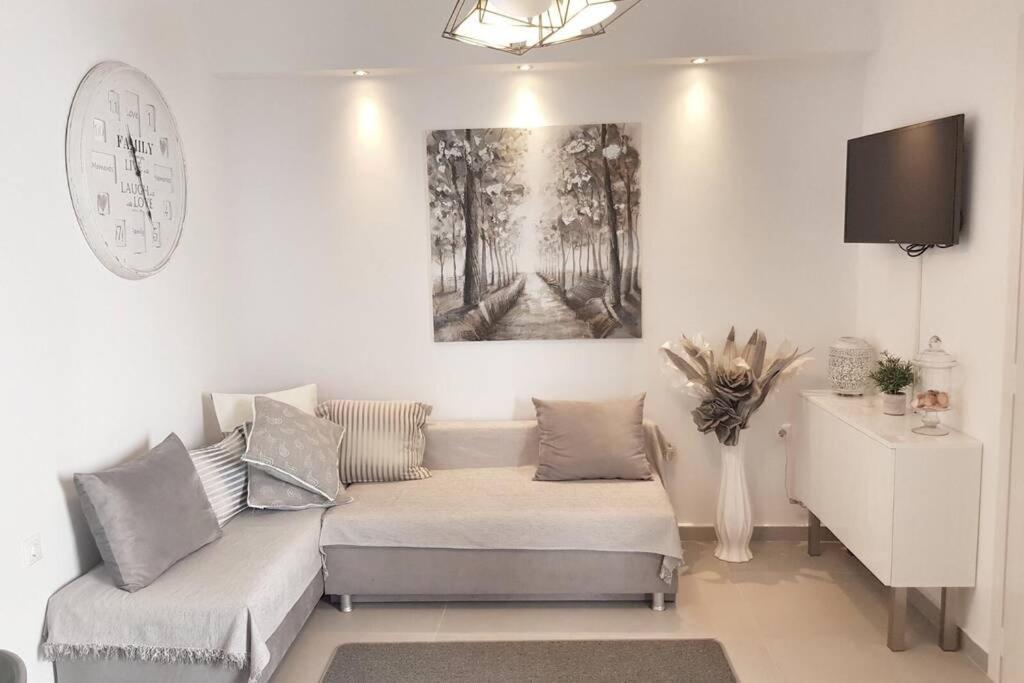 Polychrono New 2 Bedroom Apt. Just By The Sea! מראה חיצוני תמונה