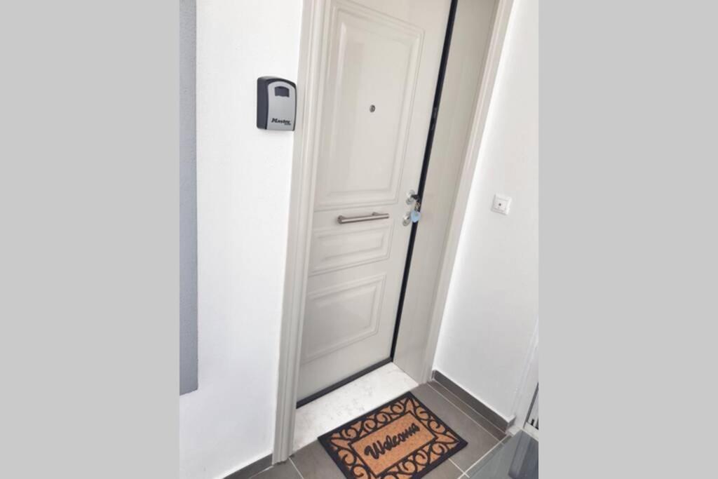 Polychrono New 2 Bedroom Apt. Just By The Sea! מראה חיצוני תמונה