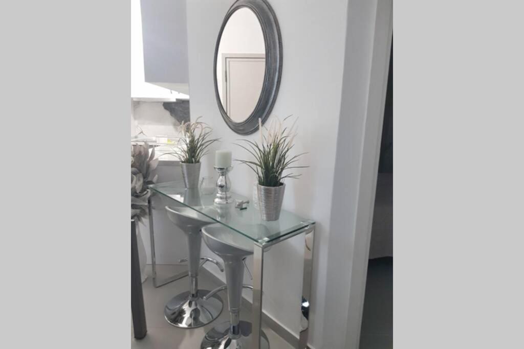 Polychrono New 2 Bedroom Apt. Just By The Sea! מראה חיצוני תמונה