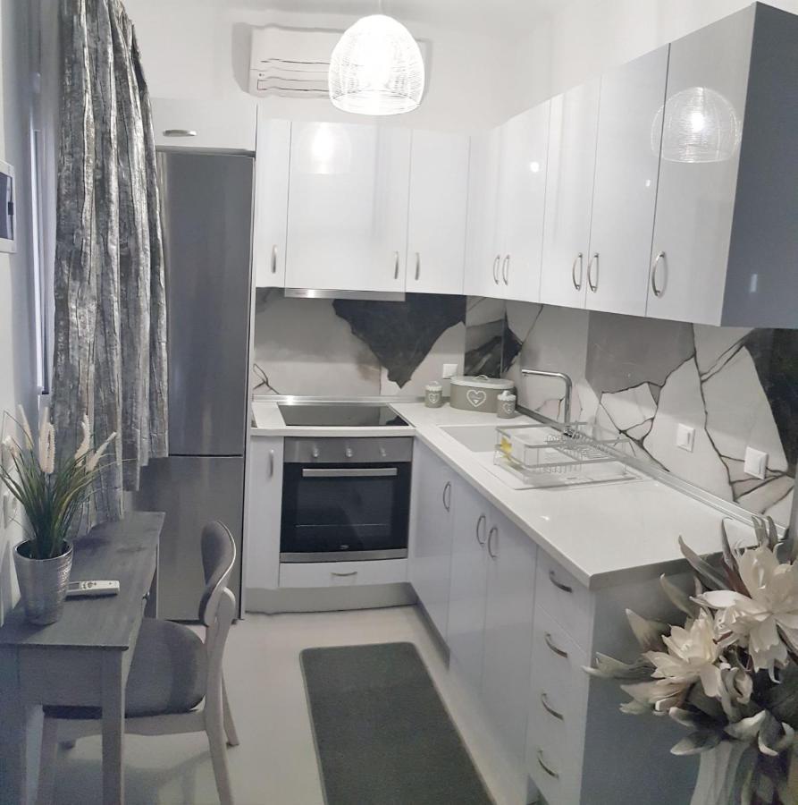 Polychrono New 2 Bedroom Apt. Just By The Sea! מראה חיצוני תמונה